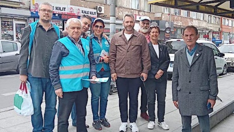 Memleket Partisi Ataşehir'de saha çalışması yaptı