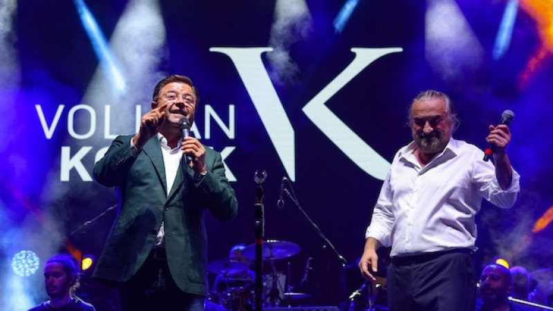 Volkan Konak’tan 100 yıl konseri