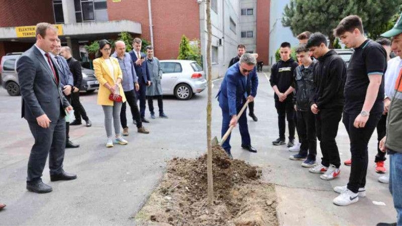 Okullara bahar geldi!