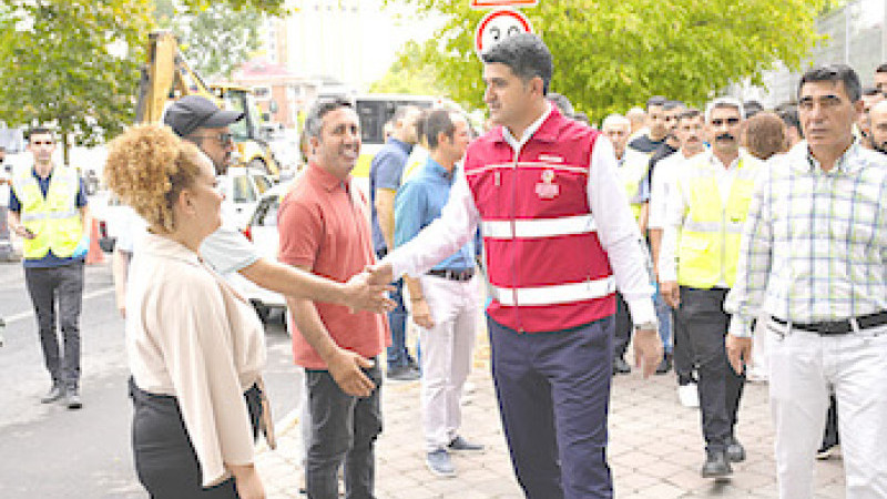 Ataşehir’de temizlik ve bakım çalışmaları sürüyor