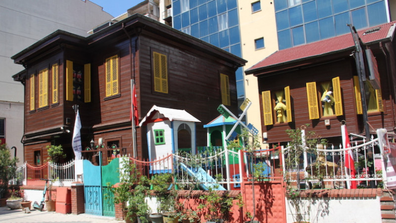 Ev sıcaklığında bir eğitim yuvası Özel Bilgi Köşkü Anaokulu 
