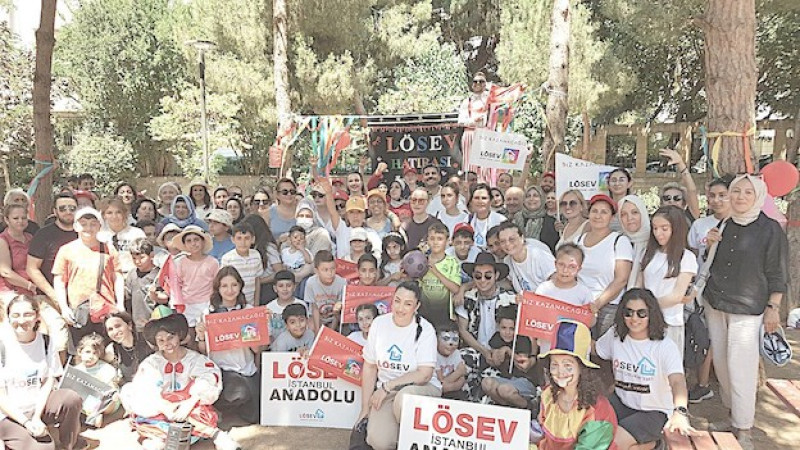 LÖSEV’den Anadolu Yakası’nda piknik buluşması