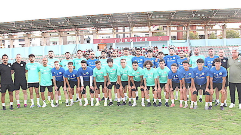 Maltepespor taraftarla buluştu