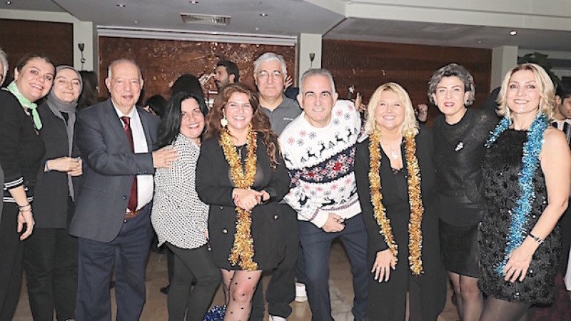 İş, akademi ve sanat dünyası gençler için el ele