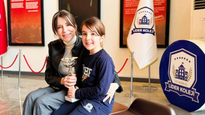 7 Yaşındaki Şampiyon  Adana'nın gururu