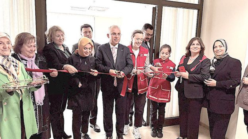 Maltepe’de yaşlılara vefa ziyareti