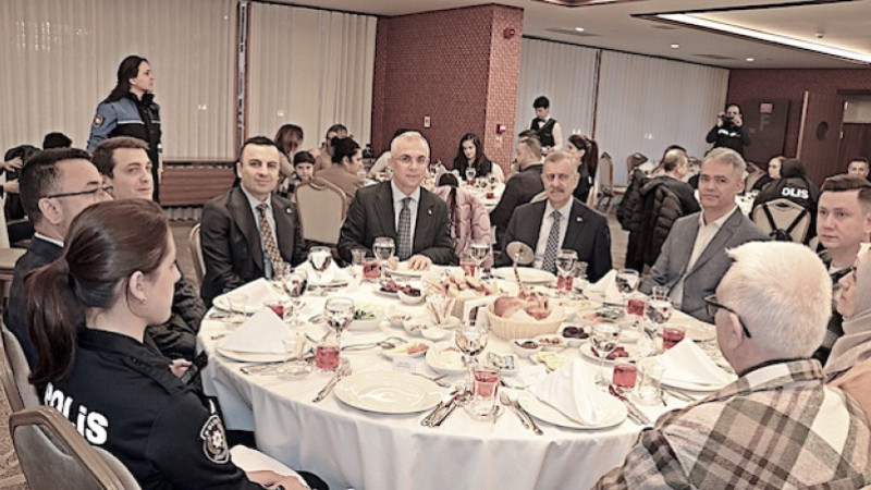 Maltepe’de gaziler ve  şehit ailelerine iftar