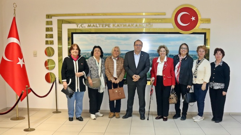 Türk Anneler Derneği, Kaymakam Akçay’ı ziyaret etti